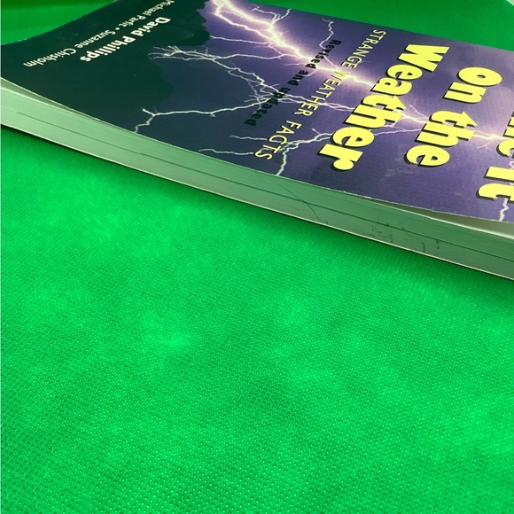 Blame It On The Weather Book by David Phillips - Picture 4 of 5